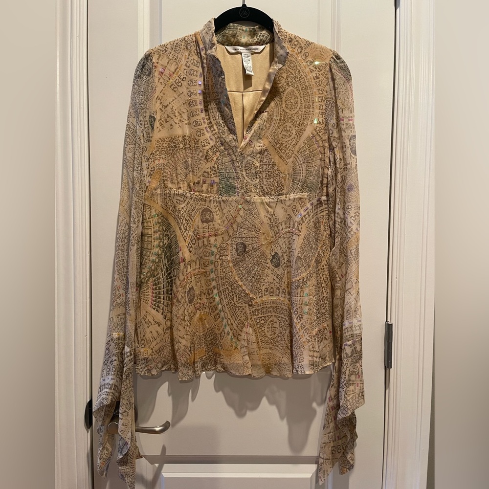 Diane Von Furstenberg romantic boho silk blouse w/ iridescent sequins Sz Small.